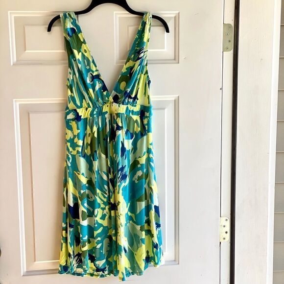 Matty M Dresses & Skirts - Matty M- Multi Color Spring Dress